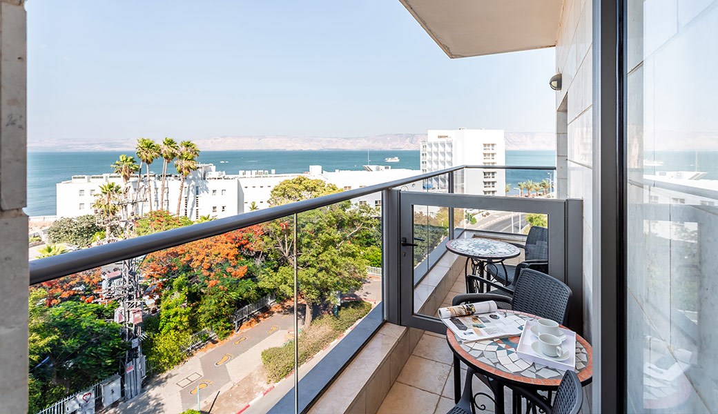 חדרים מחוברים